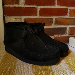 Clark's x Barneys Black Suede Wallabee Boots 8.5M